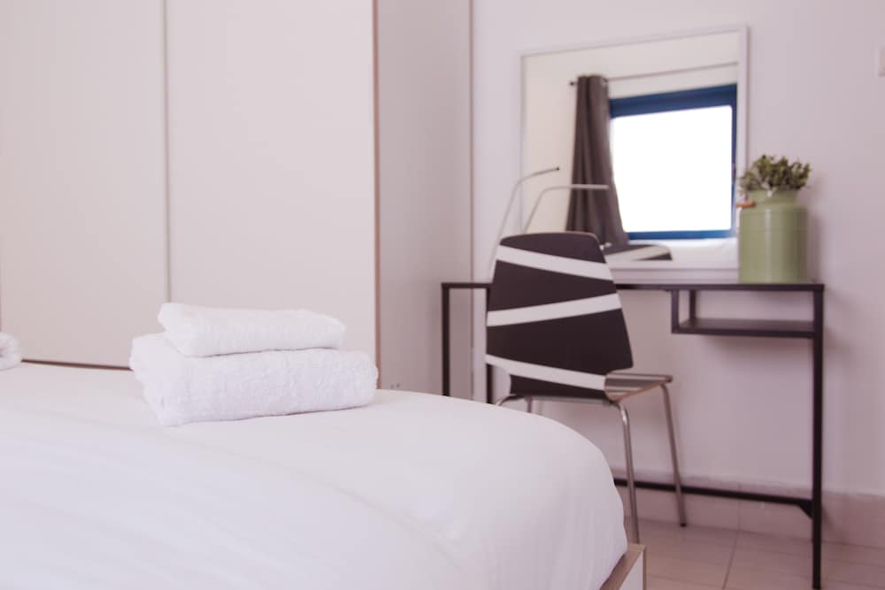 Shenkin Vilmar Apartments
