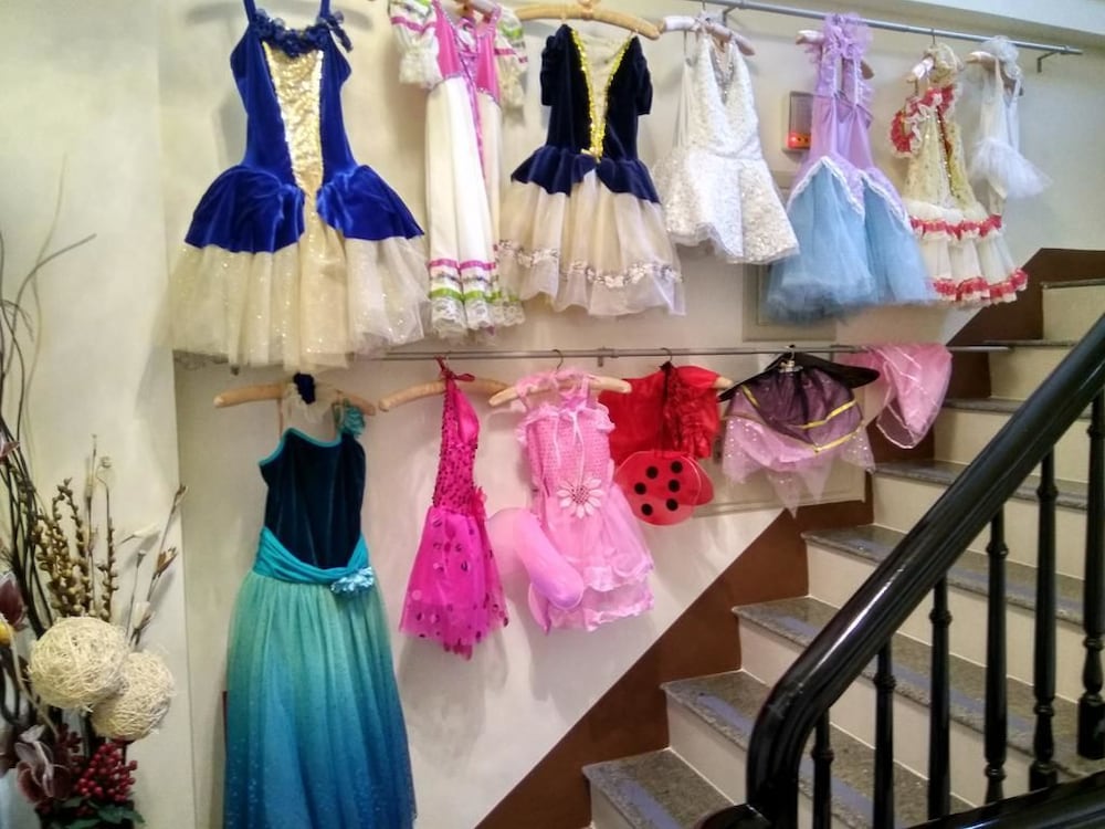 dancedoll-house