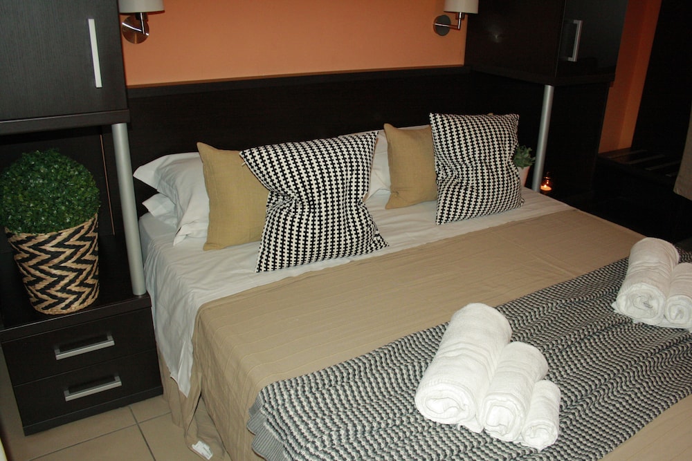 San Lorenzo Guest House