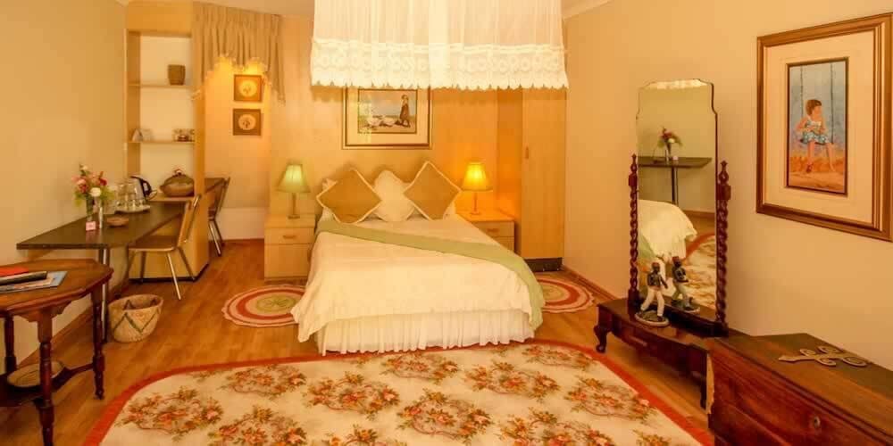 Homestead B & B