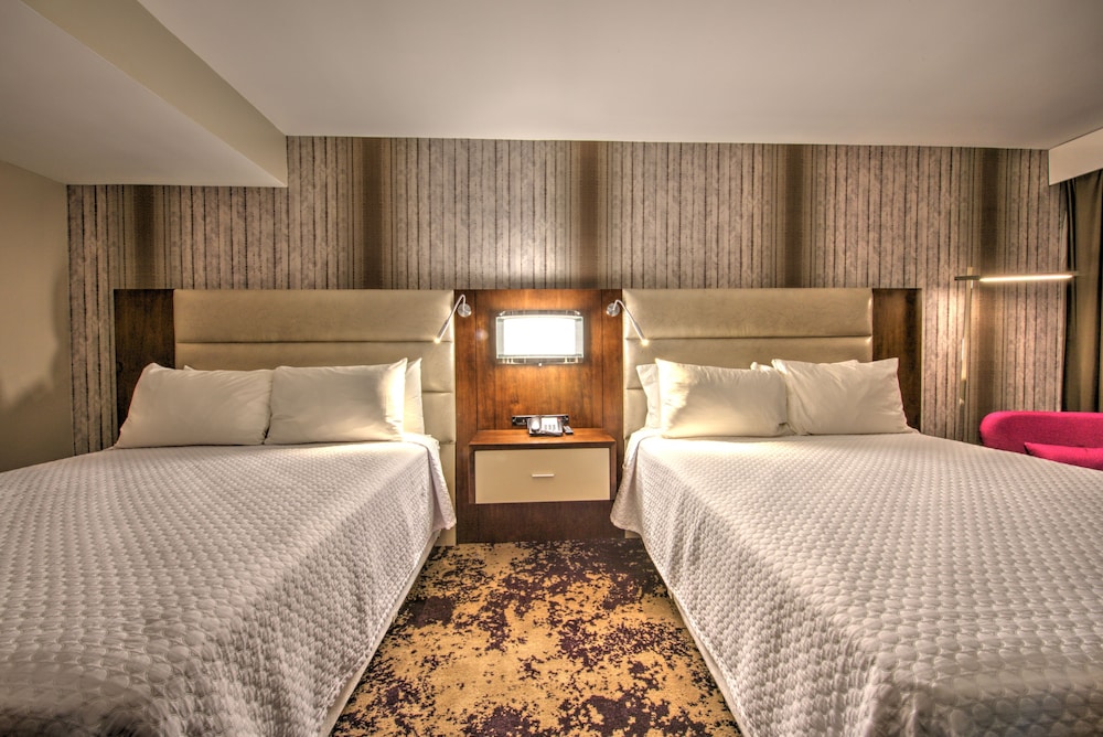 Grand Tuscany Hotel