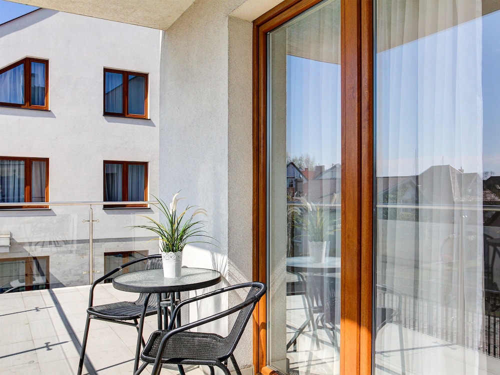 Marina Jastarnia - Apartamenty - Basen