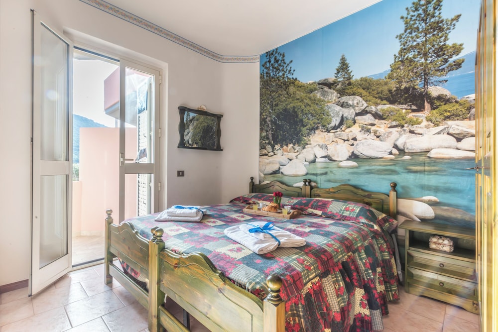 Residence 4 Colonne