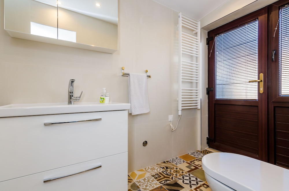 Apartment & Room Sunset Beach
