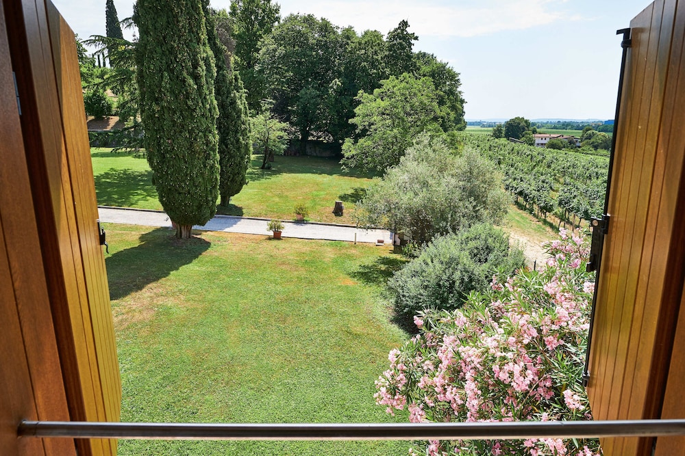 Villa Dragoni