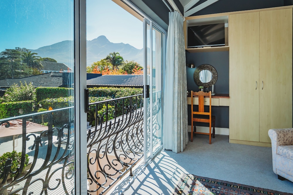 Acorn Guest House