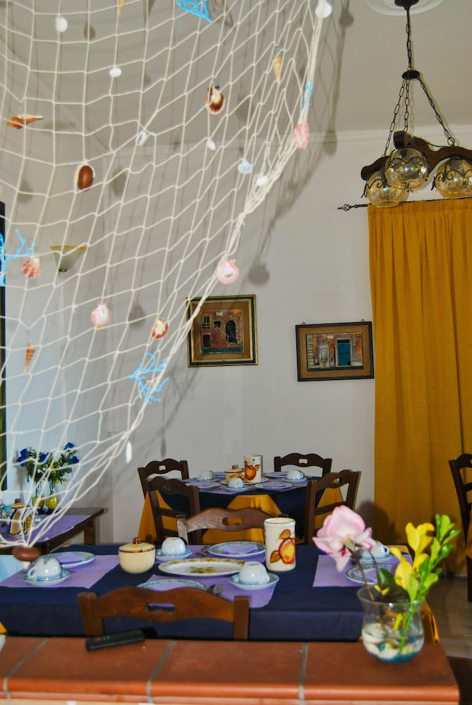 Villa Raffaela B&B