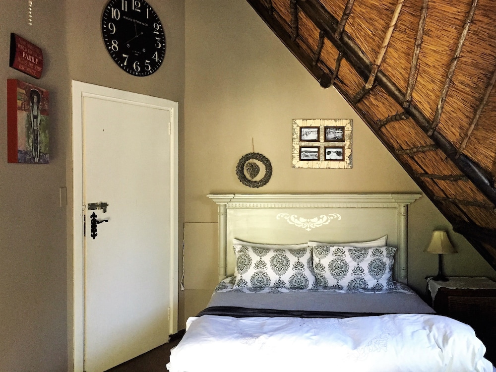 Waterhouse Guest Lodges 202 Lawley Street