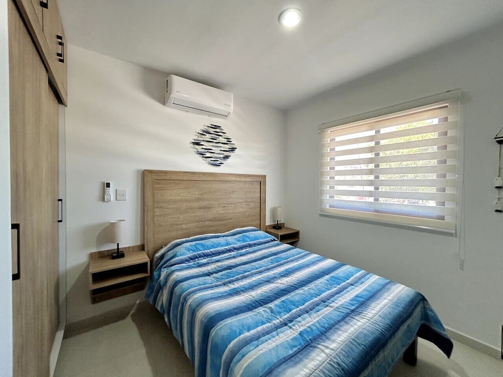 Oceanna Apartments
