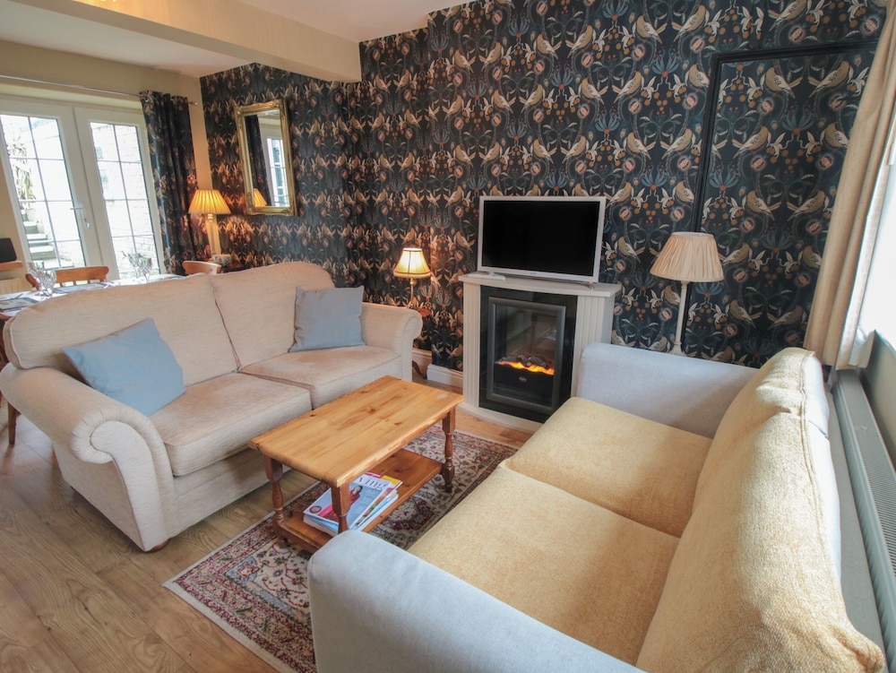Robin Cottage
