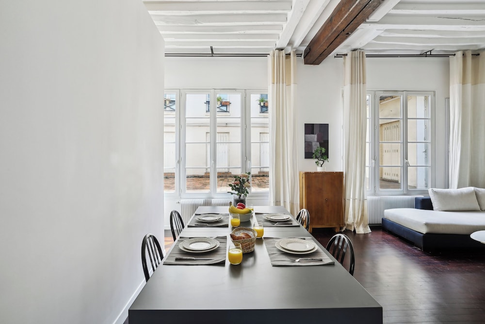 Cozy 2BR Near Saint-Germain & Luxembourg