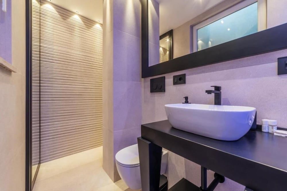 JOIVY Elegant Suites Near Villa Borghese