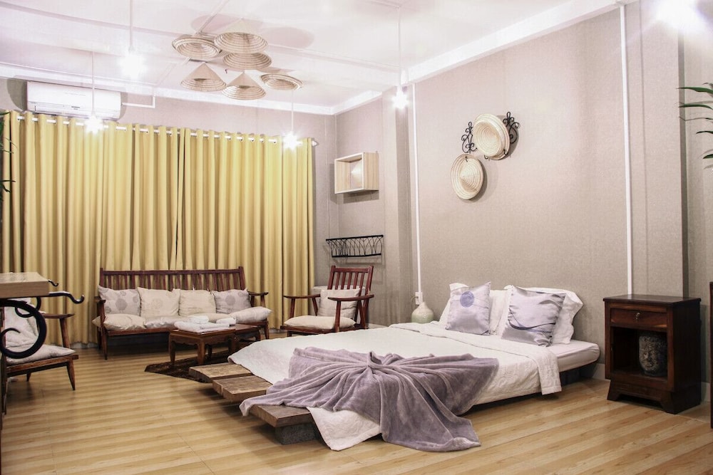 Nha Saigon