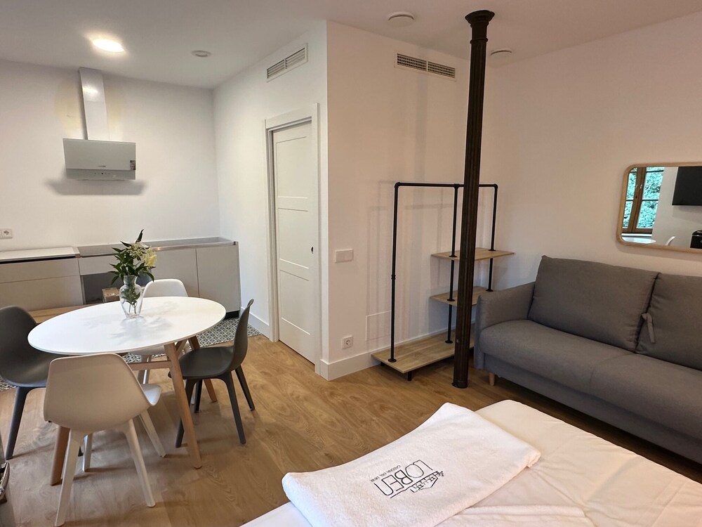 Loben Apartamentos