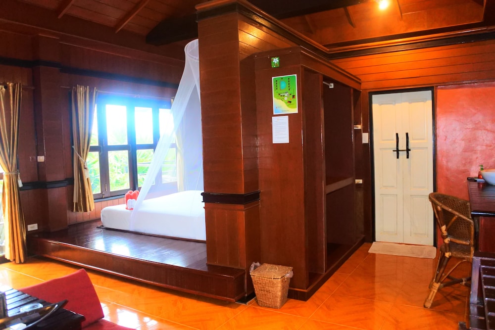 Baan Laanta Resort and Spa