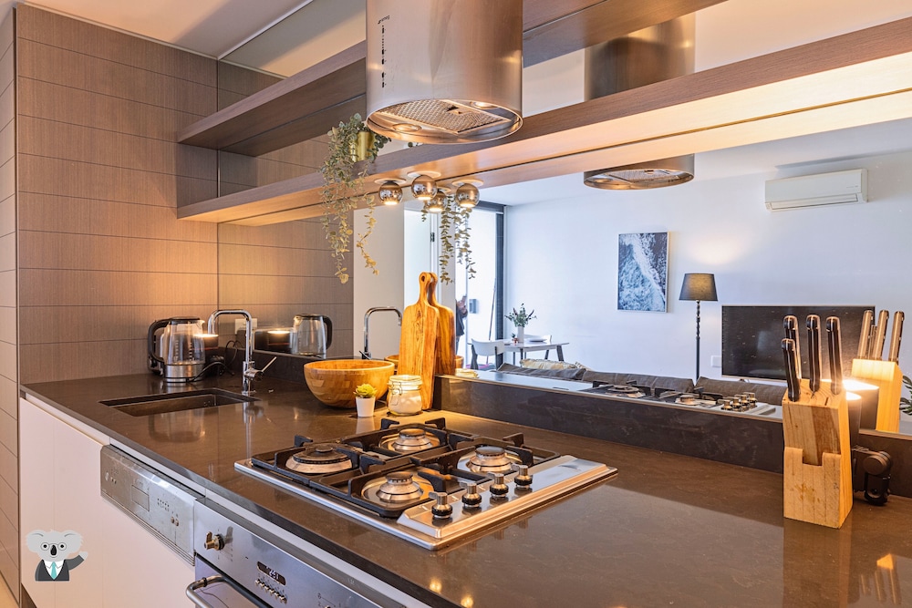 Kozyguru | Abbotsford | Apartments