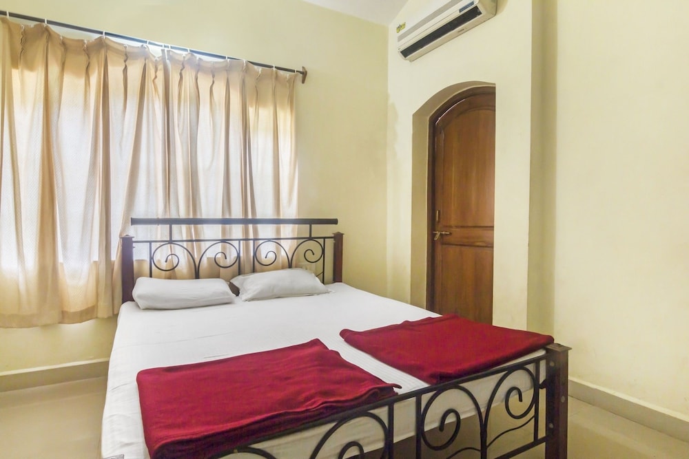 GuestHouser 4 BHK Villa 8209