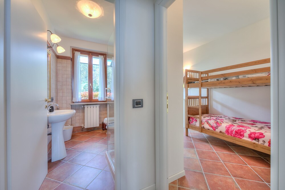 Borgo Belvedere Apartment With Lake View