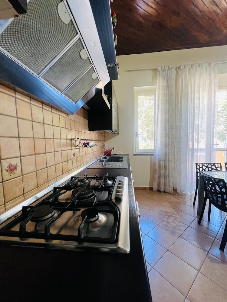 Villa 3 letti 2 docce e Giardino