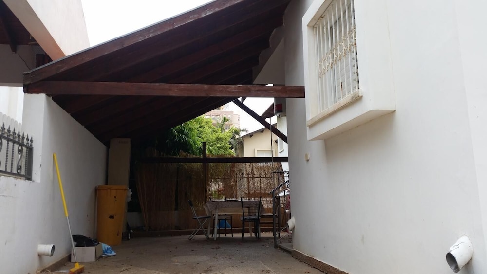 Einav Holiday House