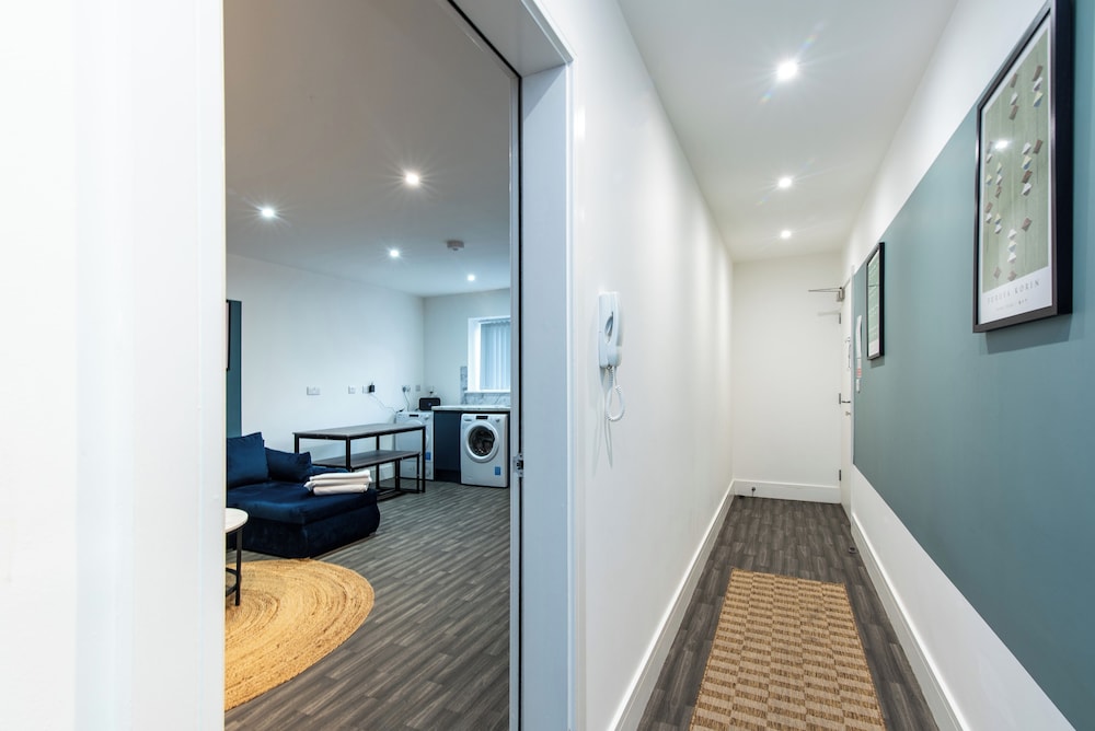 Chapel Street Apartments