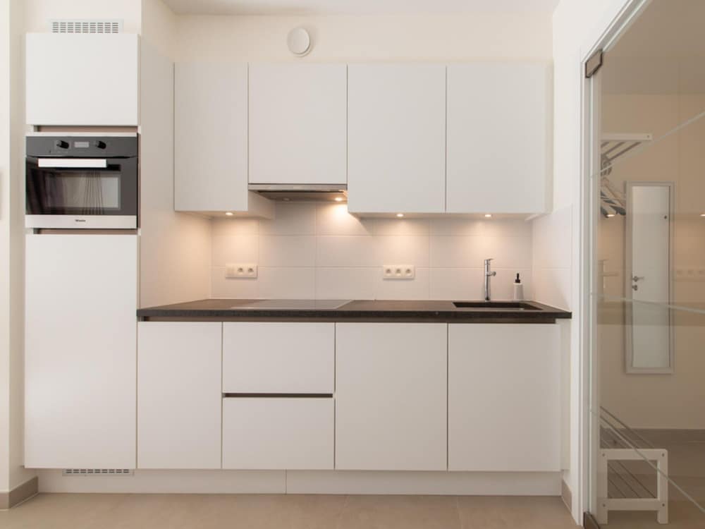 Apartment With Large Terrace in Mariakerke