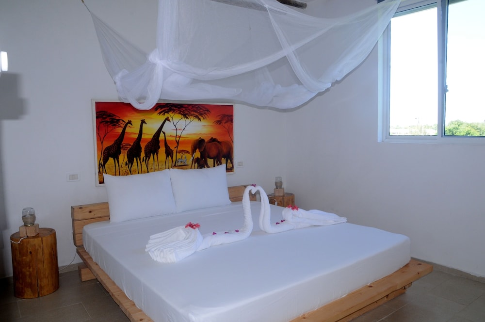 Kiwengwa Vacations - Maisha Marefu Apartments - Property Image 20