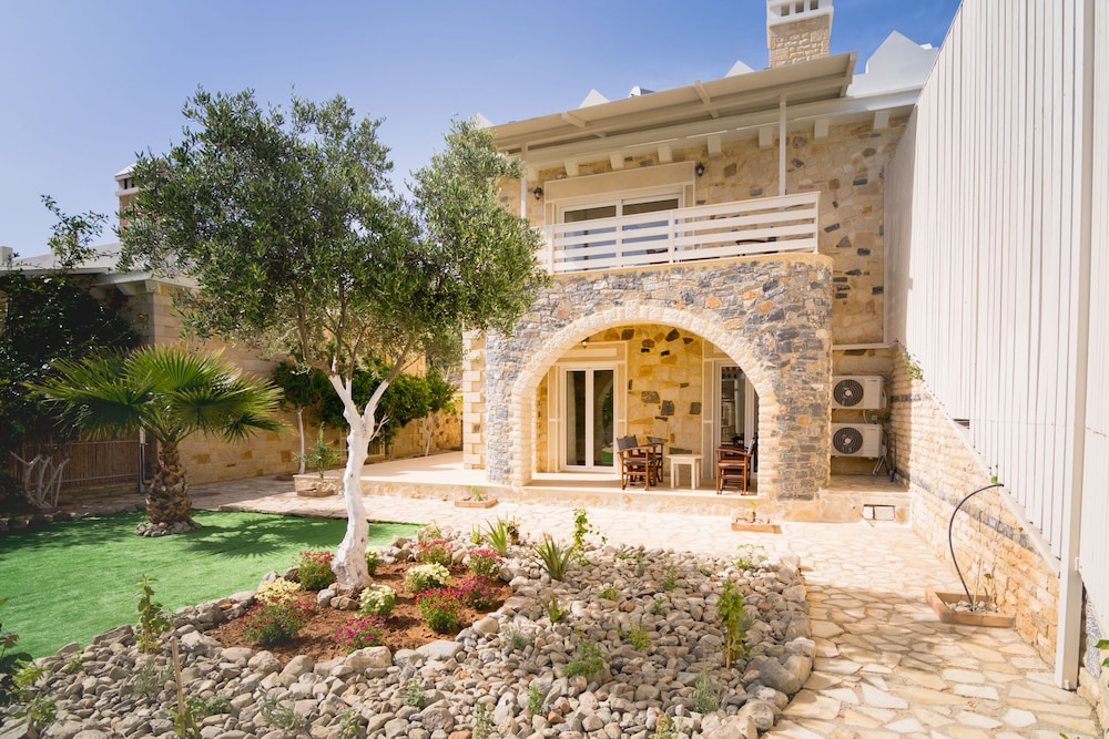 Anesis Family Villas