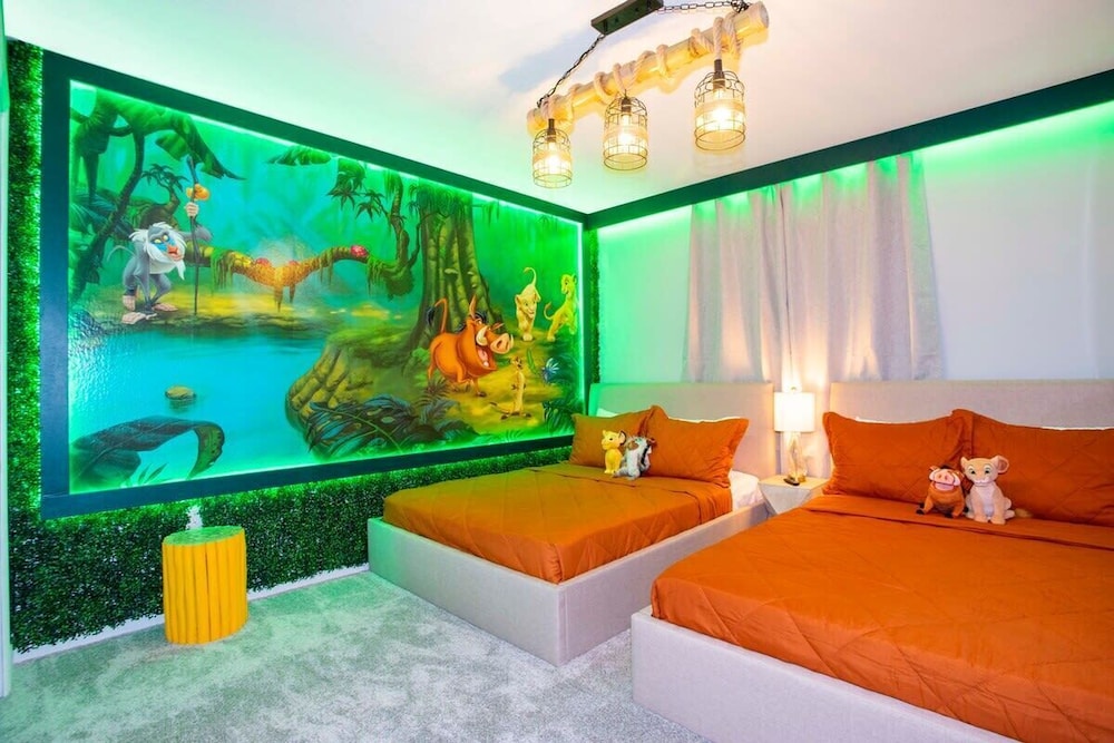 Gorgeous 4Bd w/ Screened Pool Close to Disney 4289 - Image 5