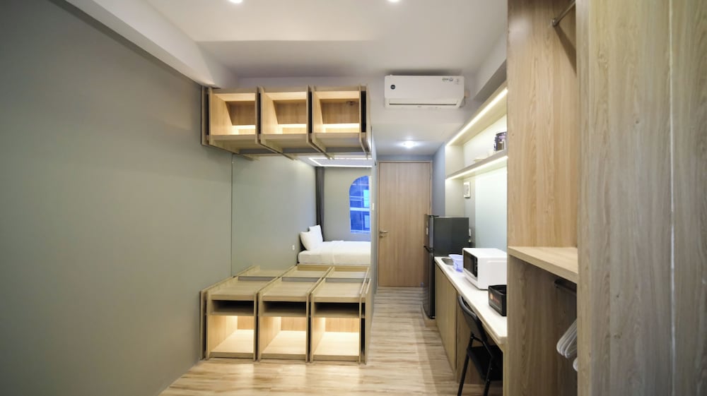 Homey And Warm Studio No Kitchen The City Square Surabaya Apartment