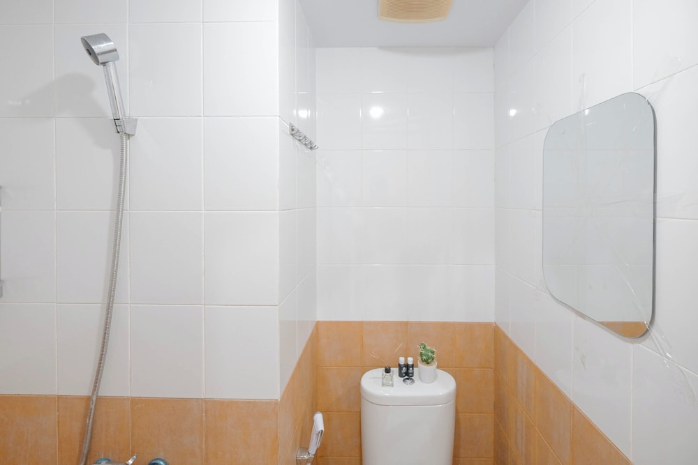 Soft And Strategic Studio At Green Pramuka City Apartment