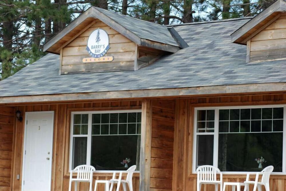 Barry's Bay Golf Resort
