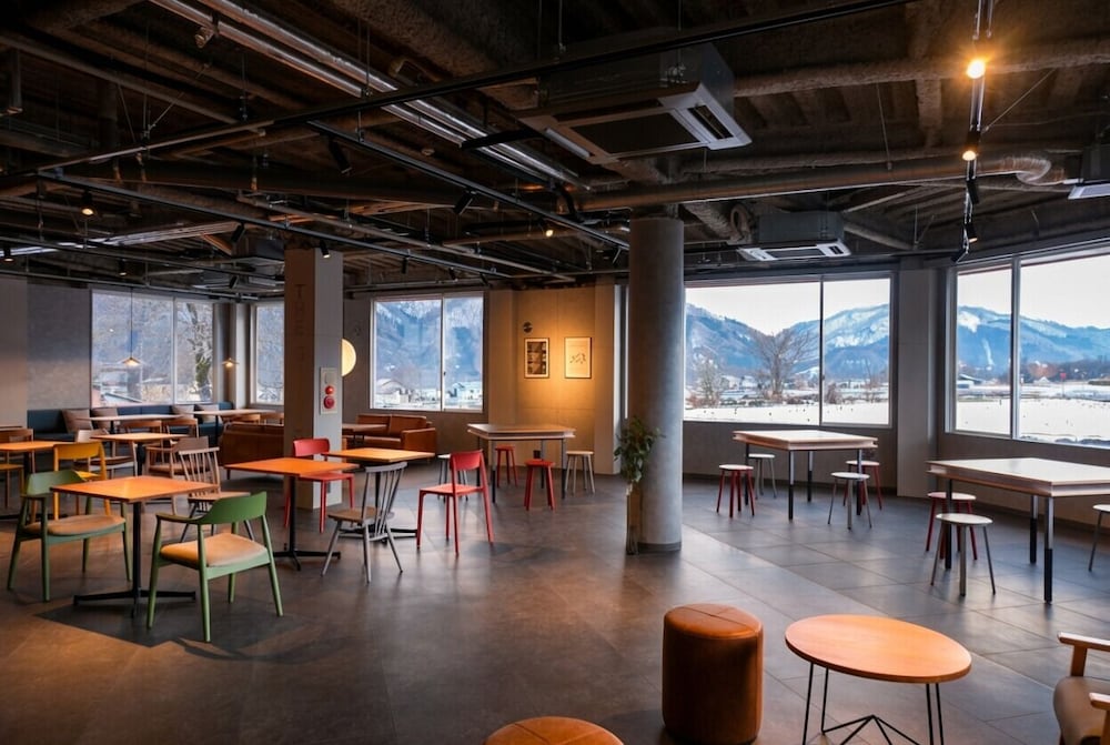 THE GAKUSUI - Hostel