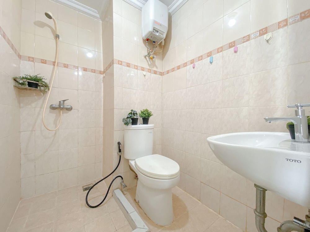 Cozy And Good Studio Room At Park View Condominium Apartment