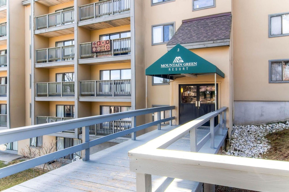 Mt Green 2-e06 in Killington