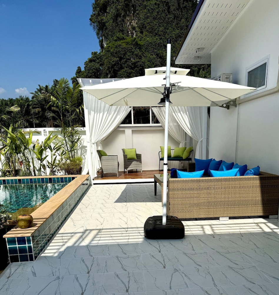 Baan Suan Pool Valley Villa