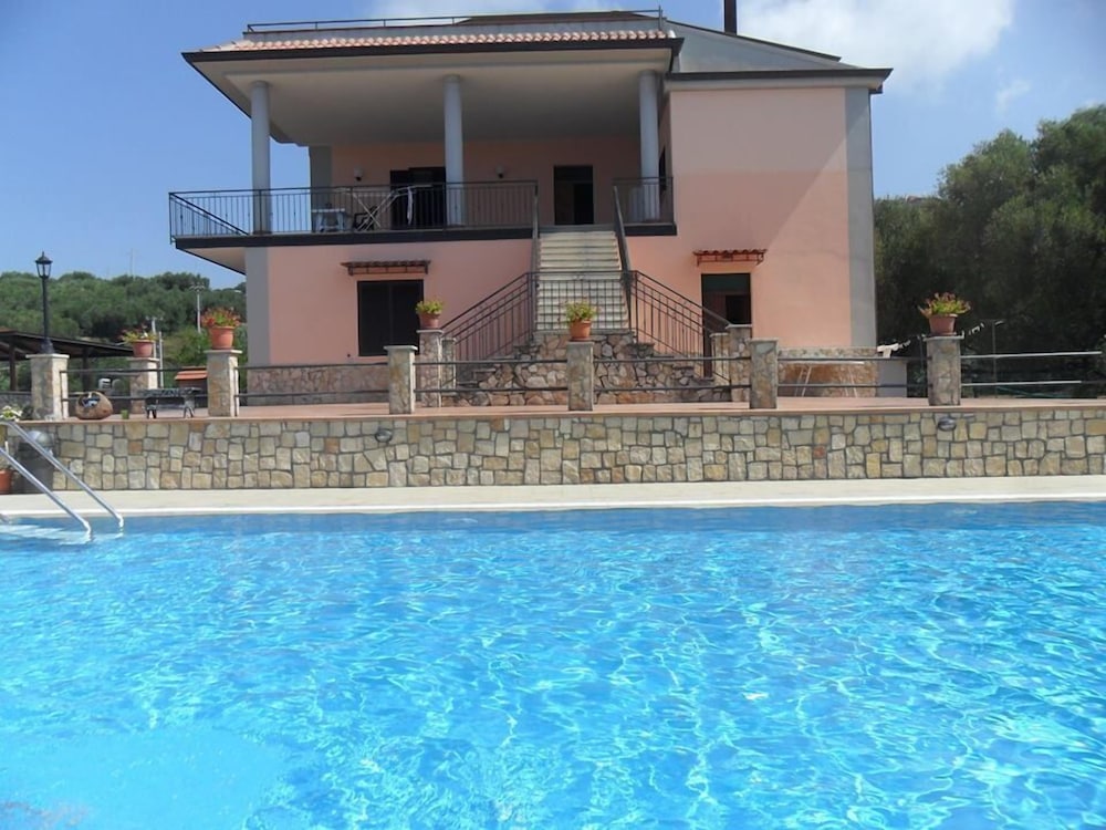 Agriturismo Aurella