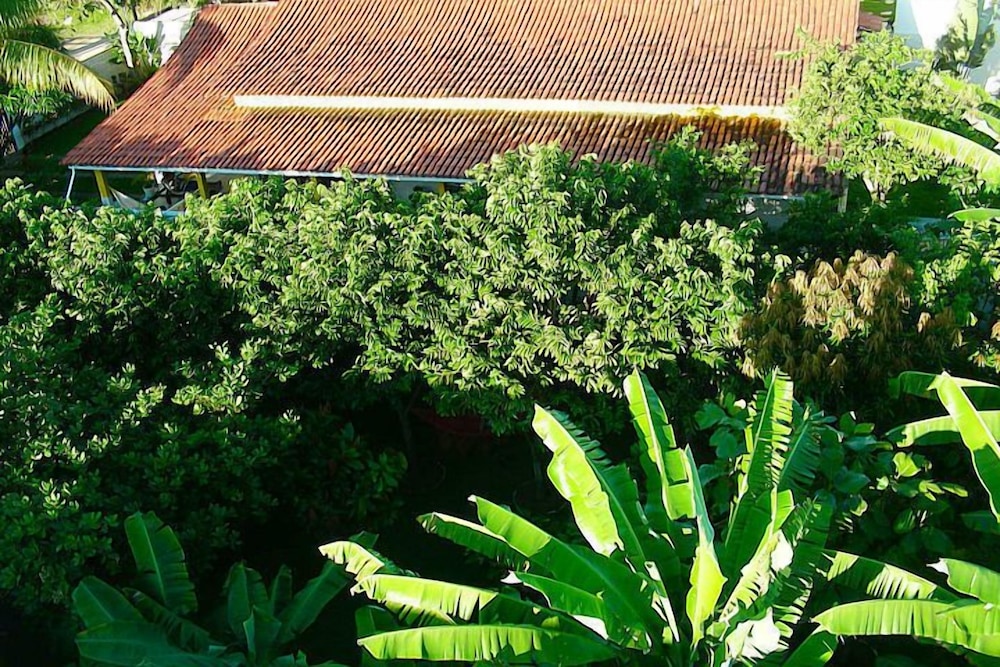 Hotel Tucano Pousada - Image 1