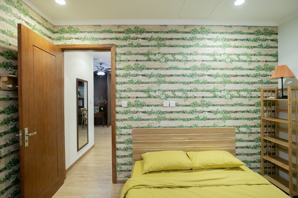 Bom Homestay Vinhomes Times City
