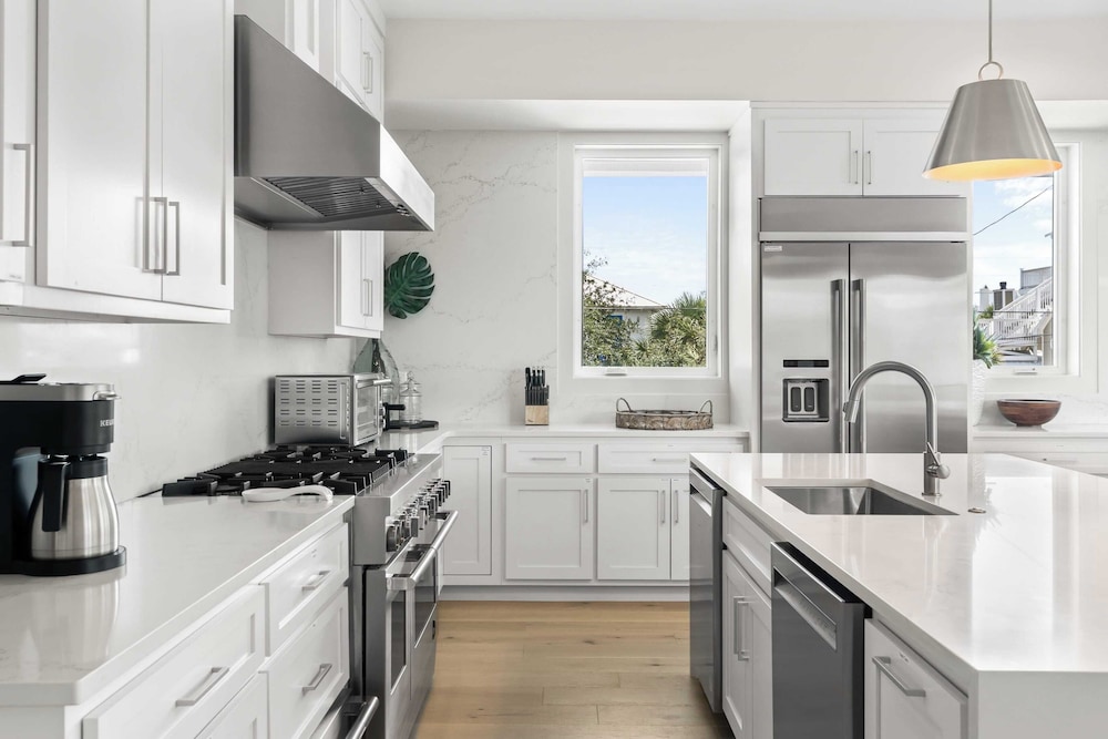 All Decked Out Seagrove by Avantstay Priv Pool+hot Tub, Ocean Views!