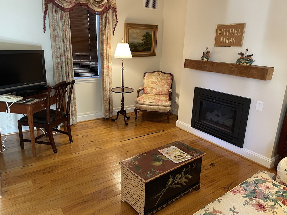 Wilmington Vacations - The Inn at Montchanin Village, a Historic Hotel of America - Property Image 72