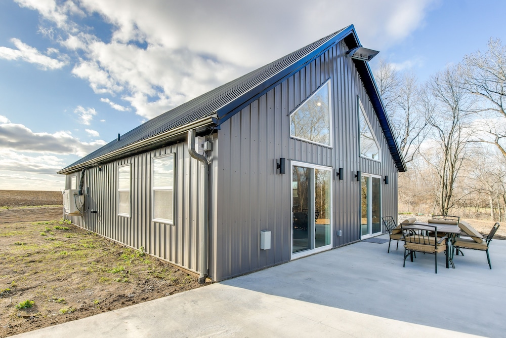 Modern Oskaloosa Cabin w/ 2 Acres & On-site Trails view 2
