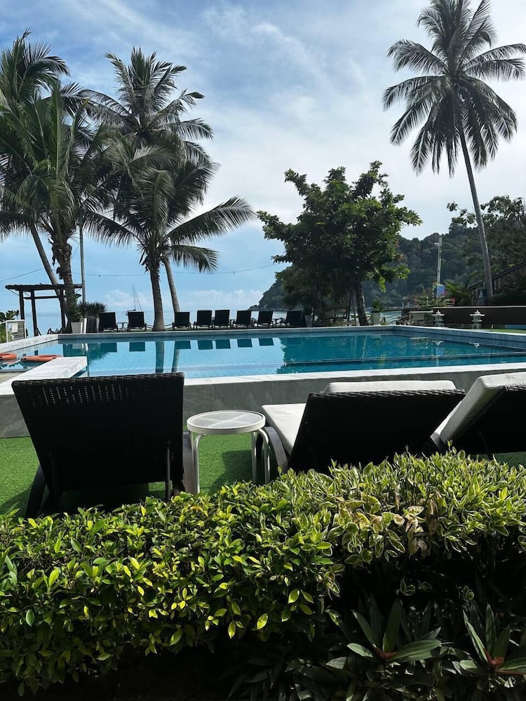 Perhentian Island Coralview Resort