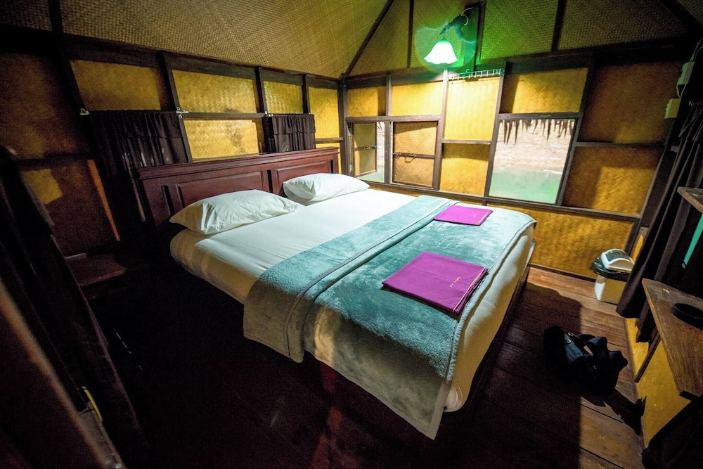 PraiwanRaftHouse