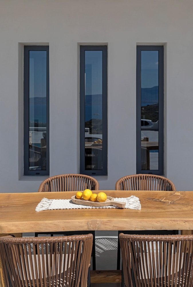 La Grande Vue Private Villas