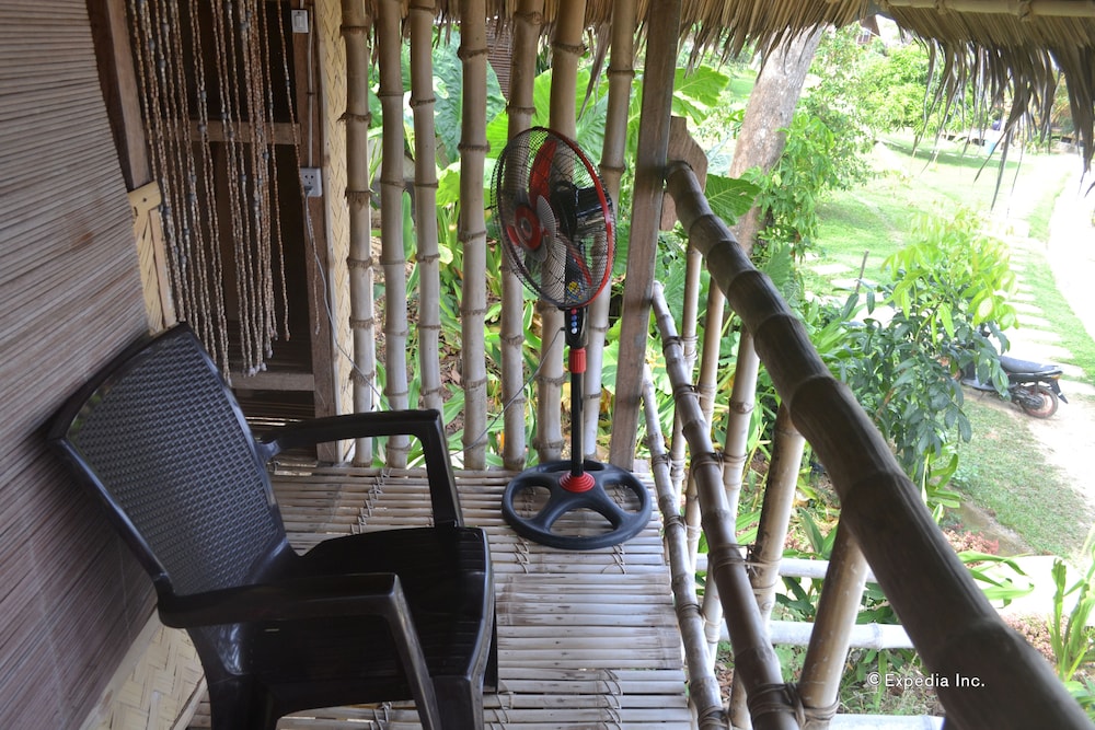 Tapik Beach Park Guest House
