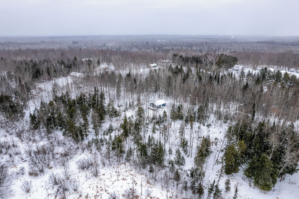 3 Mi to Lake Huron: Secluded Home in Rogers City