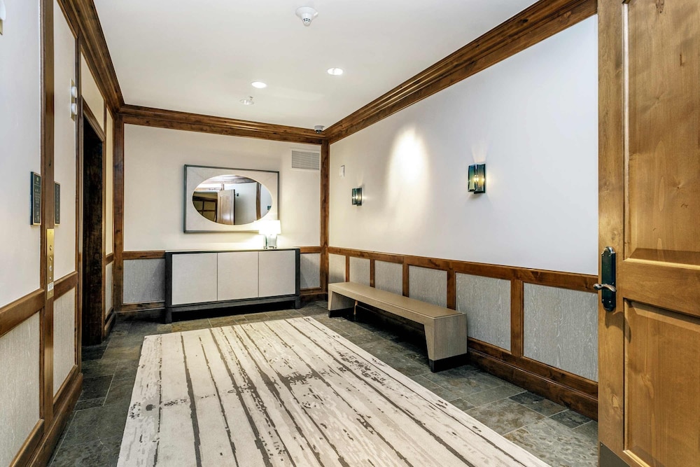 Vail Ski Resort Ritz Carlton Vacation Rentals