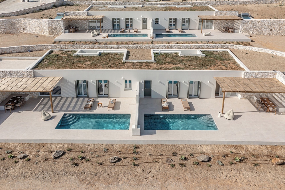 Roos Villas Naxos