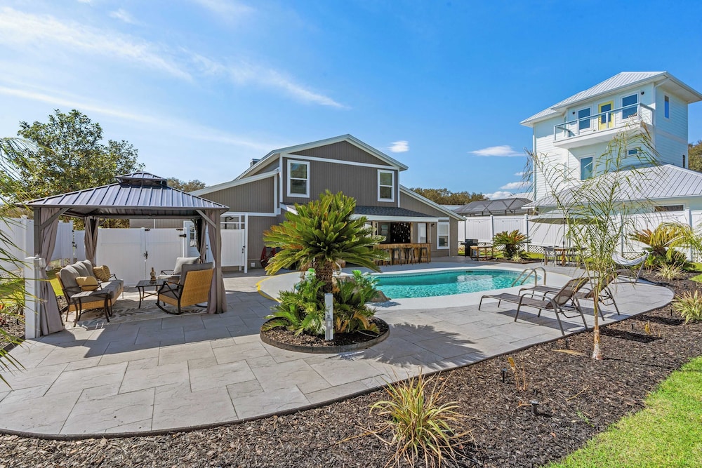 Stylish Panama City Home w/ Pool, Tiki Bar, & Walkable Beach Access